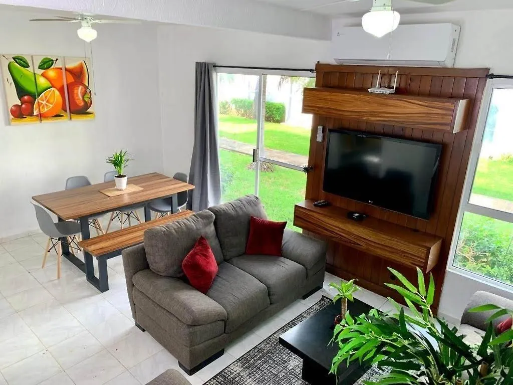 Linda Casa En Cancun Villa